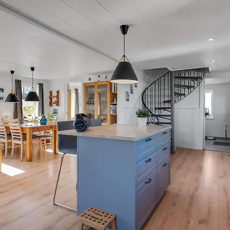 4 Star In Løkken
